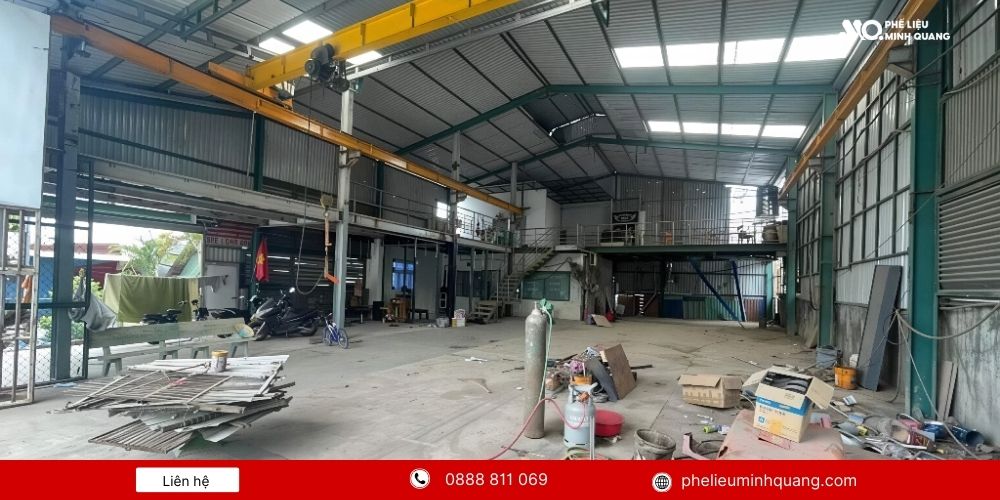 Phế Liệu Minh Quang hỗ trợ tháo dỡ nhà xưởng gọn gàng